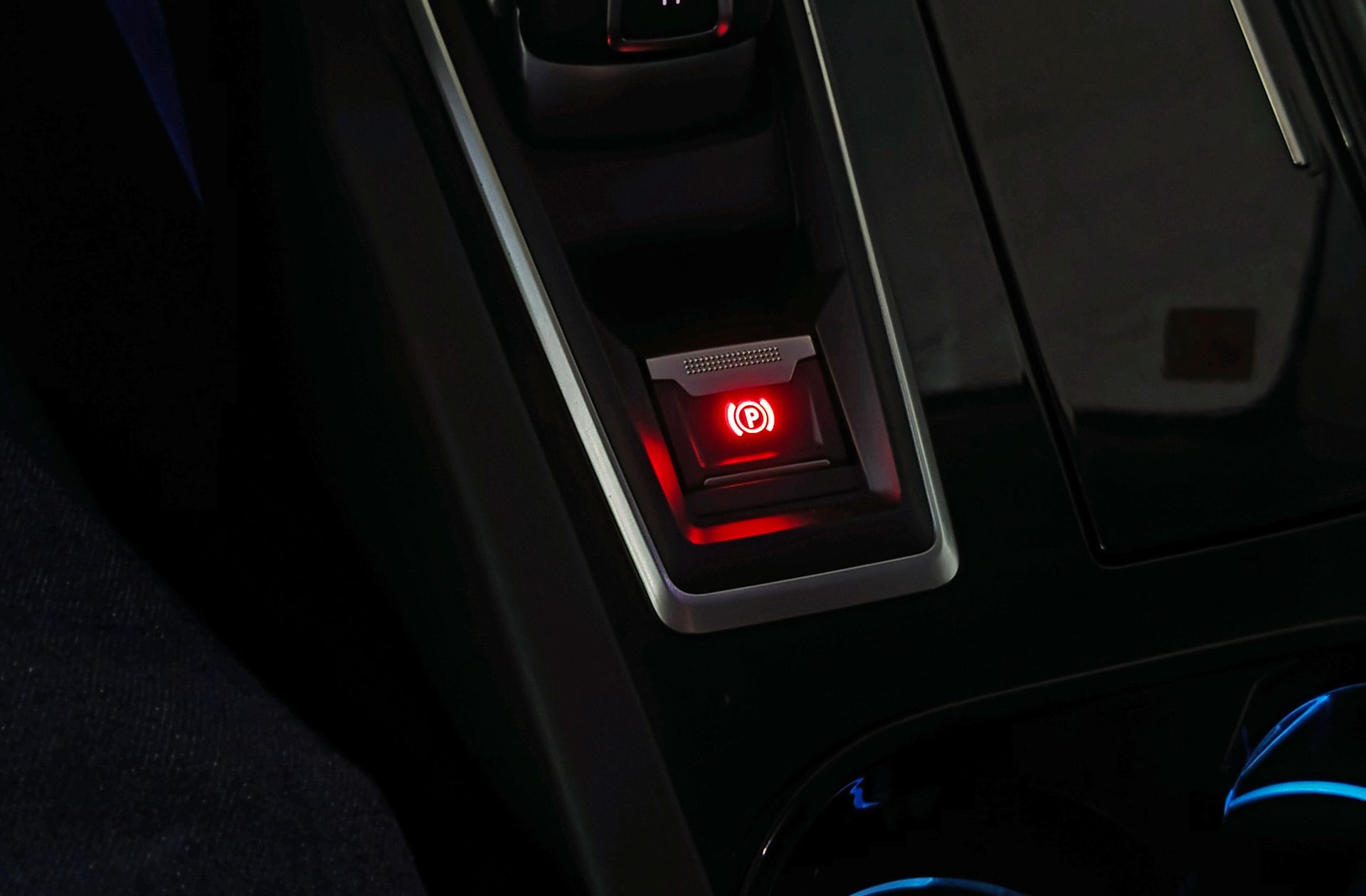 Peugeot 508 PureTech 180 Allure EAT8 - foto 40