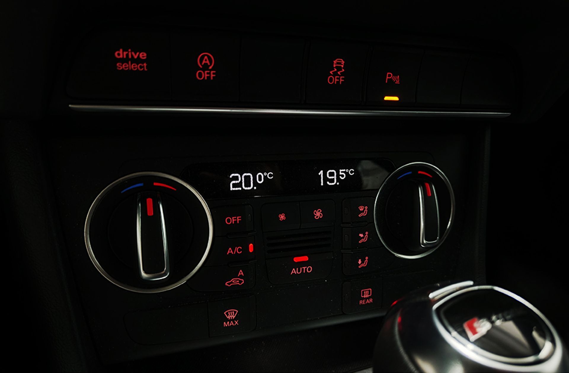 Audi Q3 sport edition 2.0 TDI quattro S tronic - foto 39