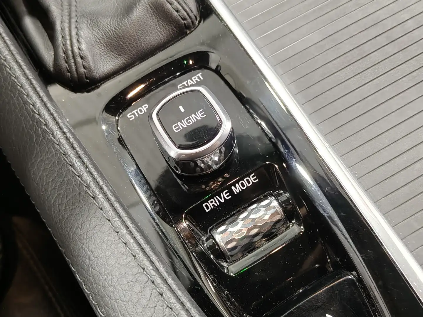 Foto Volvo S90 Volvo S90 2.0 D4 Momentum Auto (190 CV)