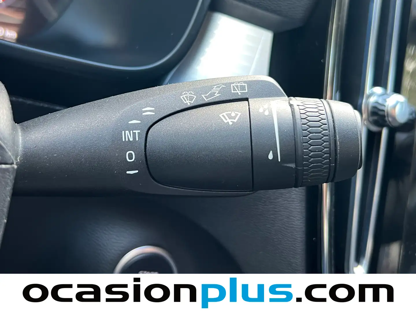 Foto Volvo XC40 Volvo XC40 T3 Momentum Pro Auto (163 CV)