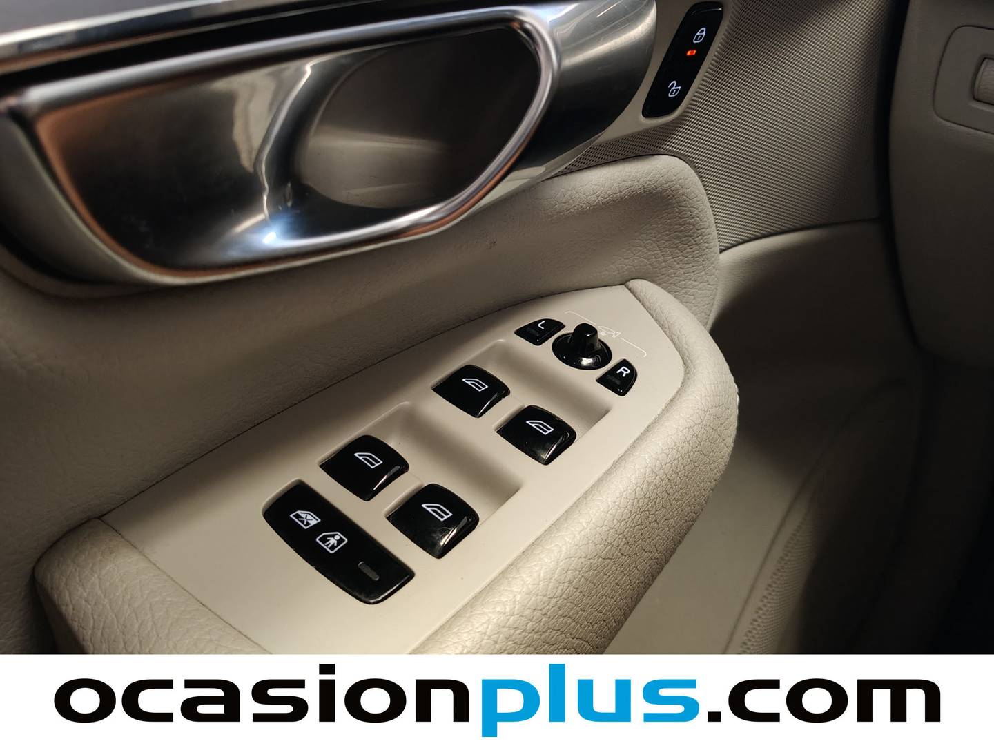 Volvo XC90 Volvo XC90 D4 Momentum Auto (190 CV) 7 Plazas de ocasión
