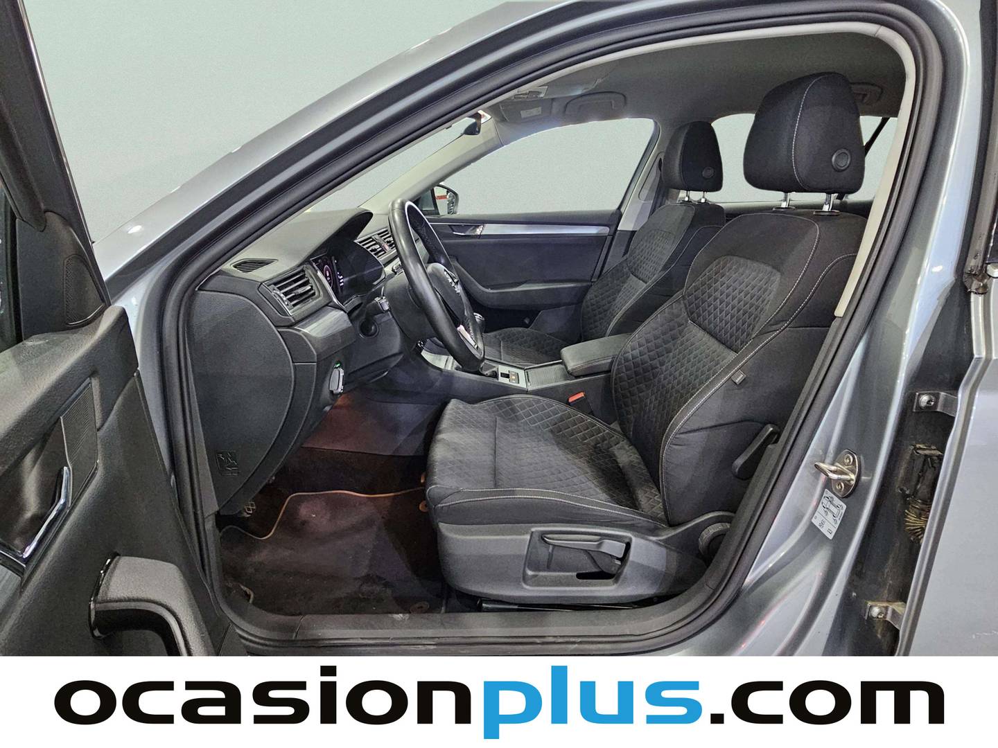 Foto asientos delanteros Skoda Superb Skoda Superb Combi 1.5 TSI Ambition (150 CV)