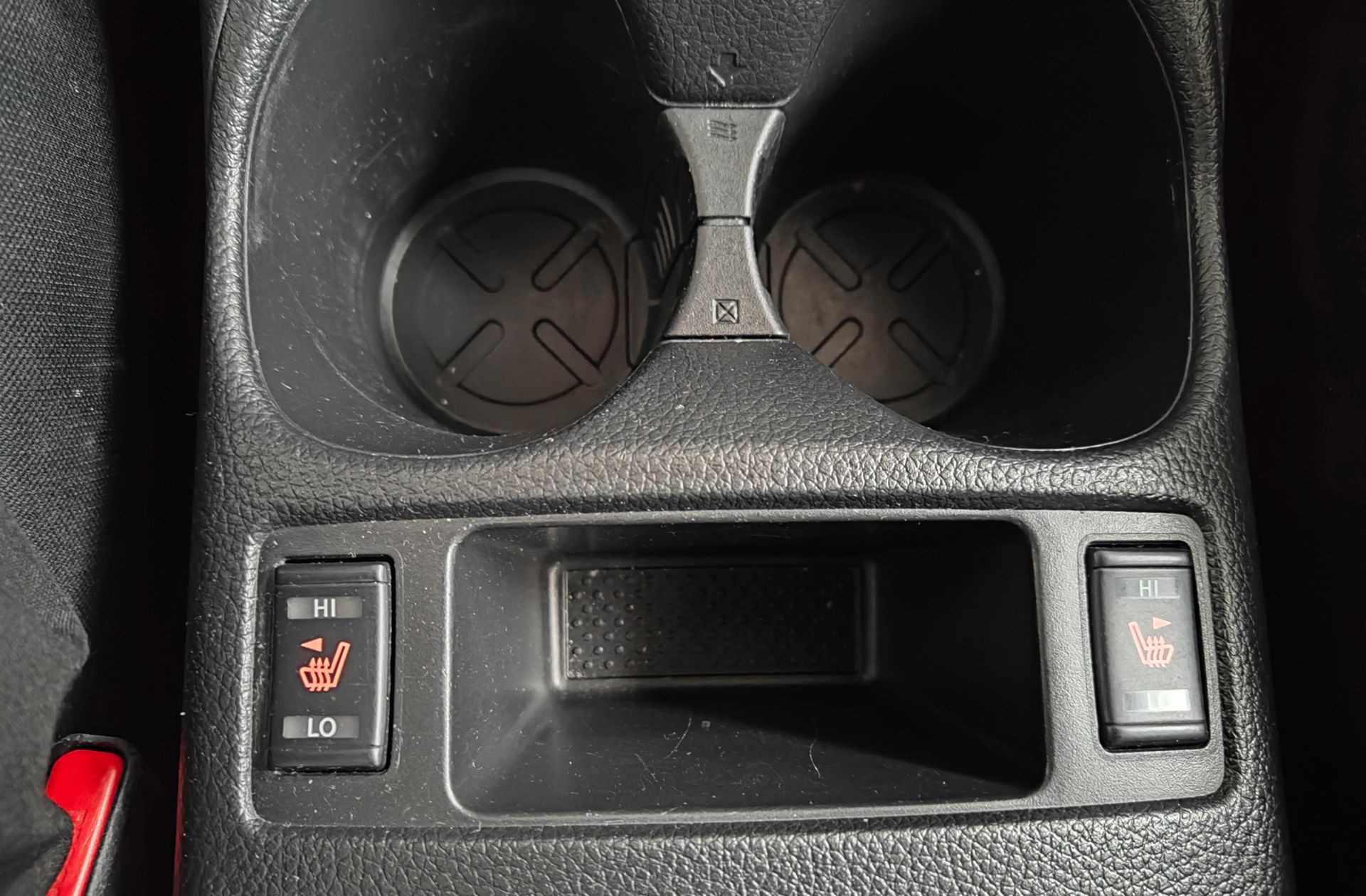 Nissan X-Trail DIG-T 160 N-Connecta 4x2 DCT - foto 38