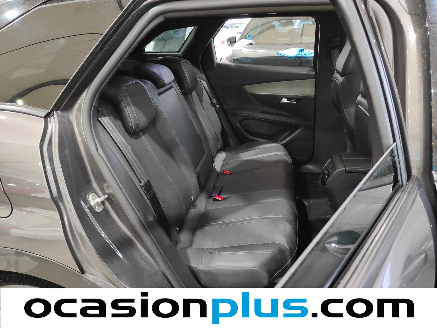 Foto Peugeot 3008 Peugeot 3008 PureTech 130 S&S GT EAT8 (130 CV)