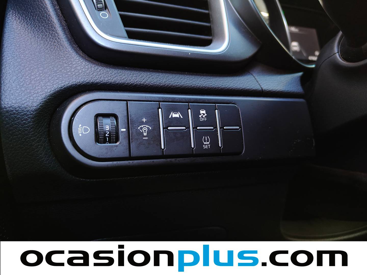 Paquetes del KIA XCeed Kia XCeed 1.0 T-GDi Business (100 CV)