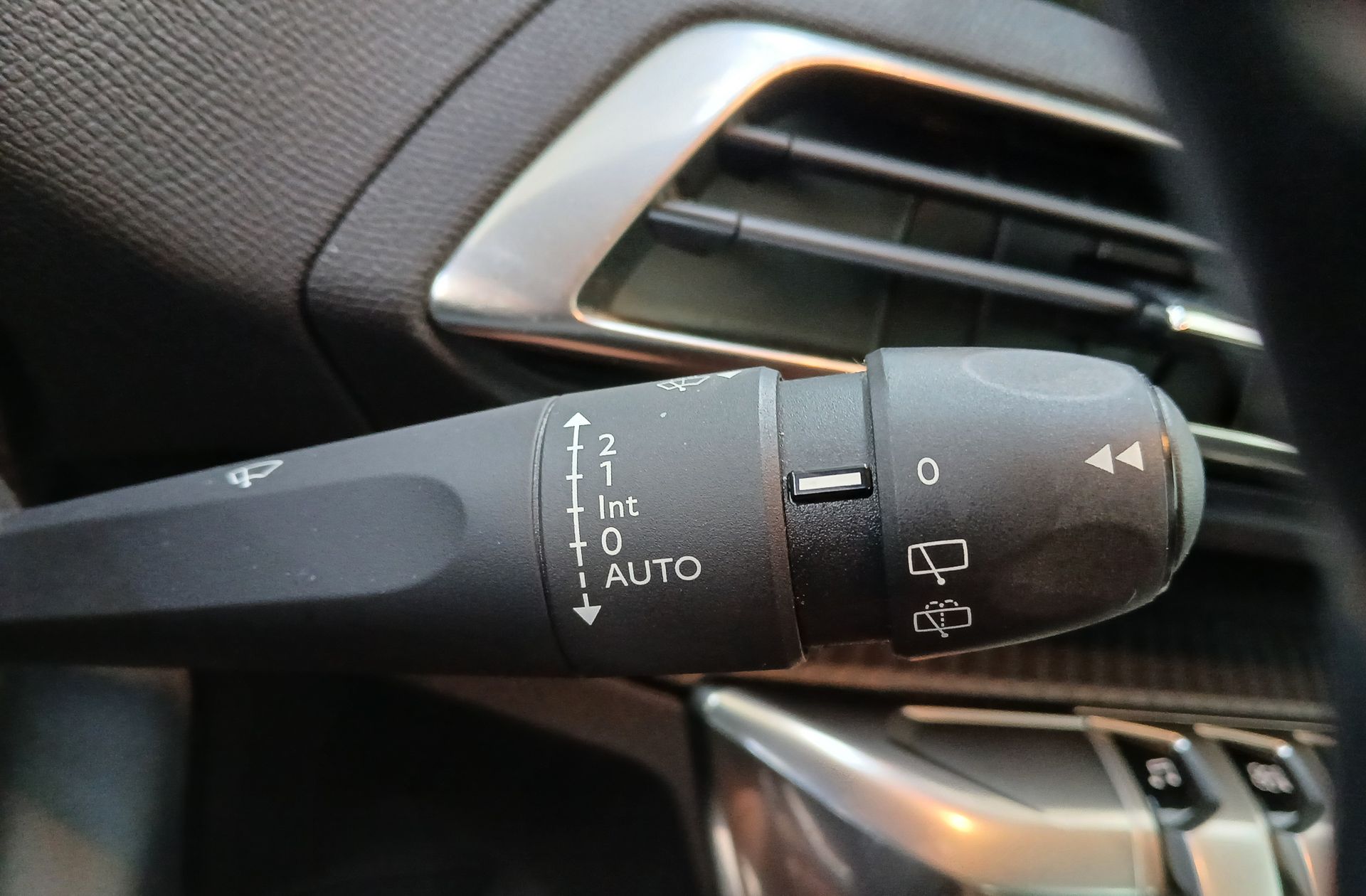 Peugeot 3008 BlueHDi 130 Active Pack - foto 30