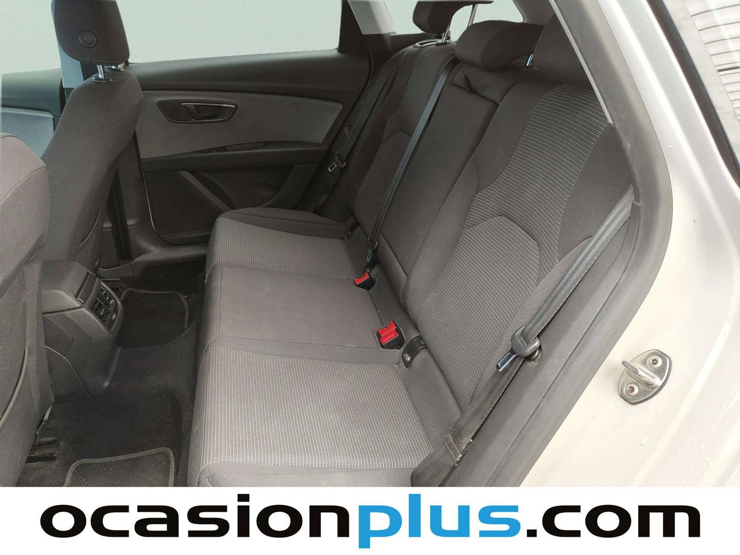 Foto asientos traseros Seat León Seat León ST 1.6 TDI S&S Style (115 CV)