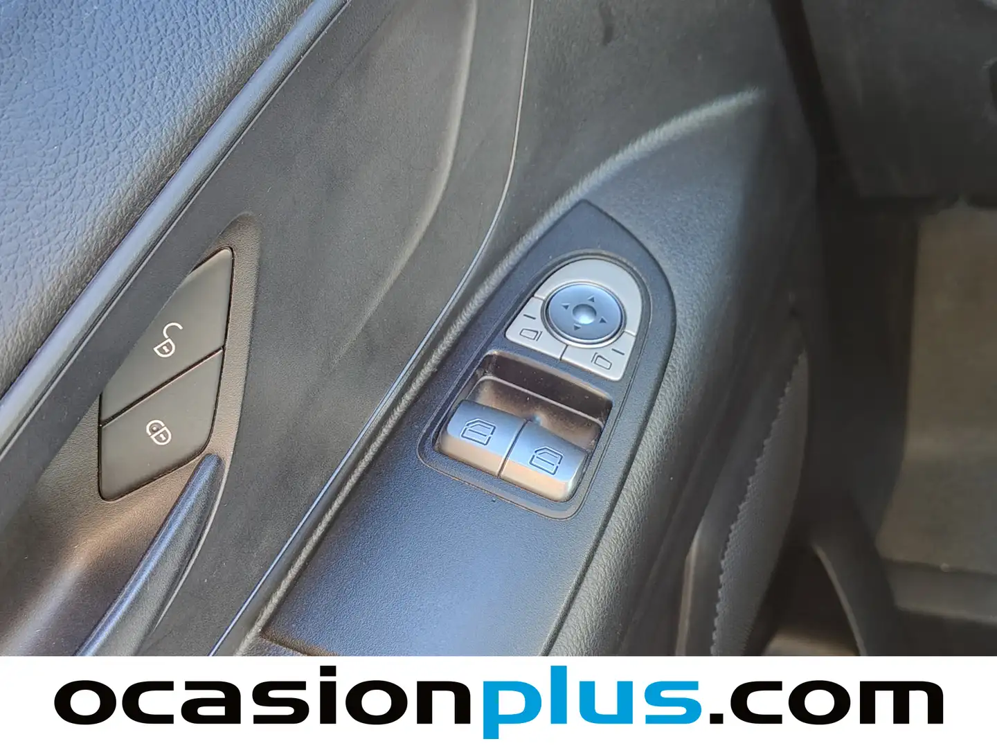 Foto Mercedes Vito Mercedes-Benz Vito 114 CDI Tourer Pro Larga AT (136 CV) 9 Plazas