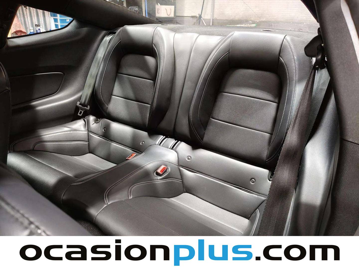 Foto asientos traseros Ford Mustang Ford Mustang 2.3 EcoBoost Mustang (Fastback) (290 CV)