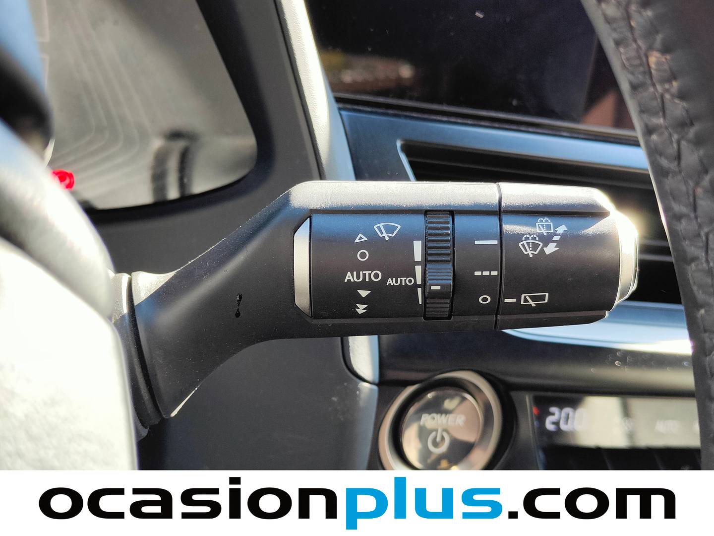 Foto Lexus UX Lexus UX 250h Business City  (184 CV)