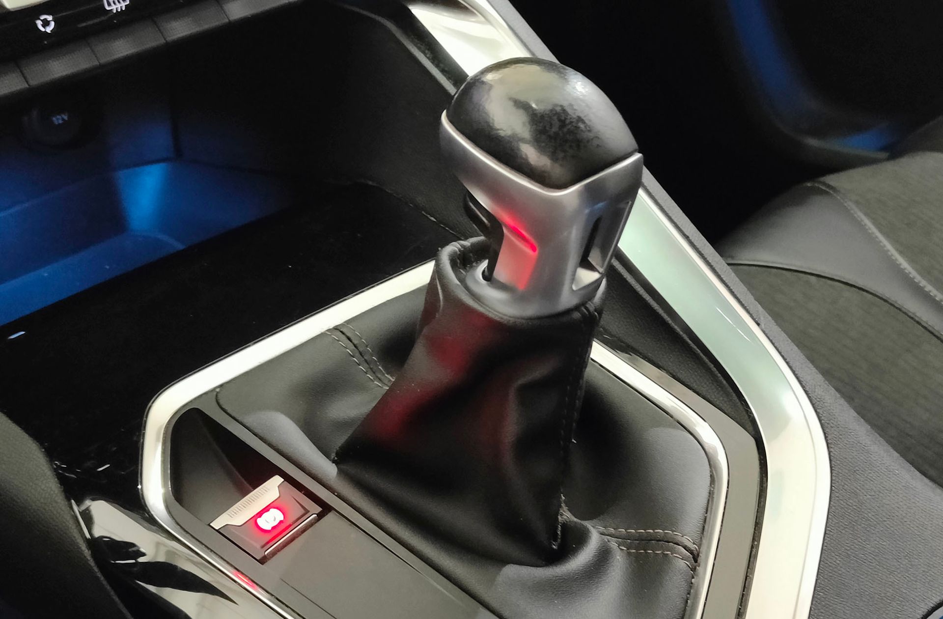 Peugeot 5008 2.0L BlueHDi GT-Line 7 plazas - foto 6