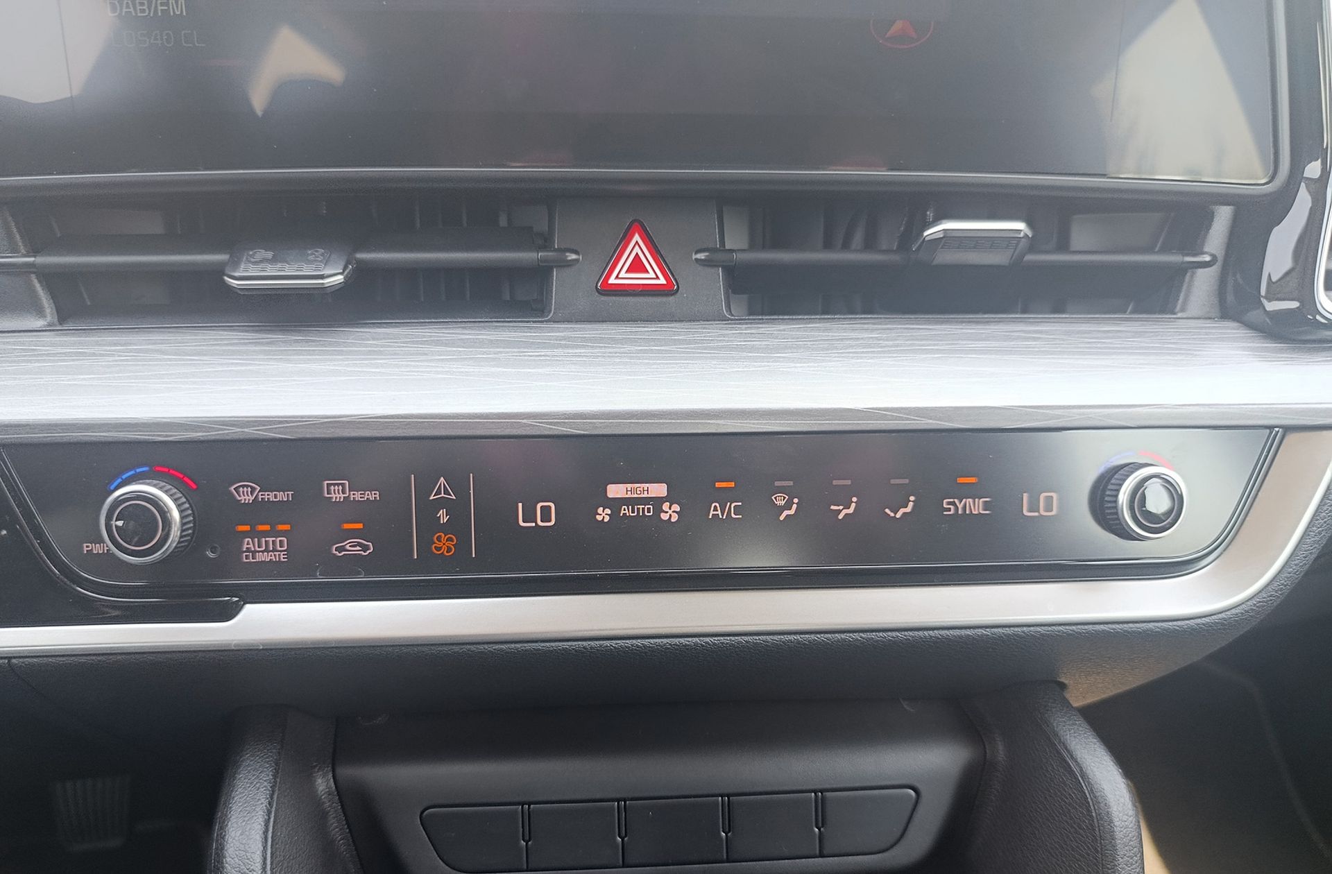 Kia Sportage 1.6 T-GDi MHEV Drive 4x2 - foto 31