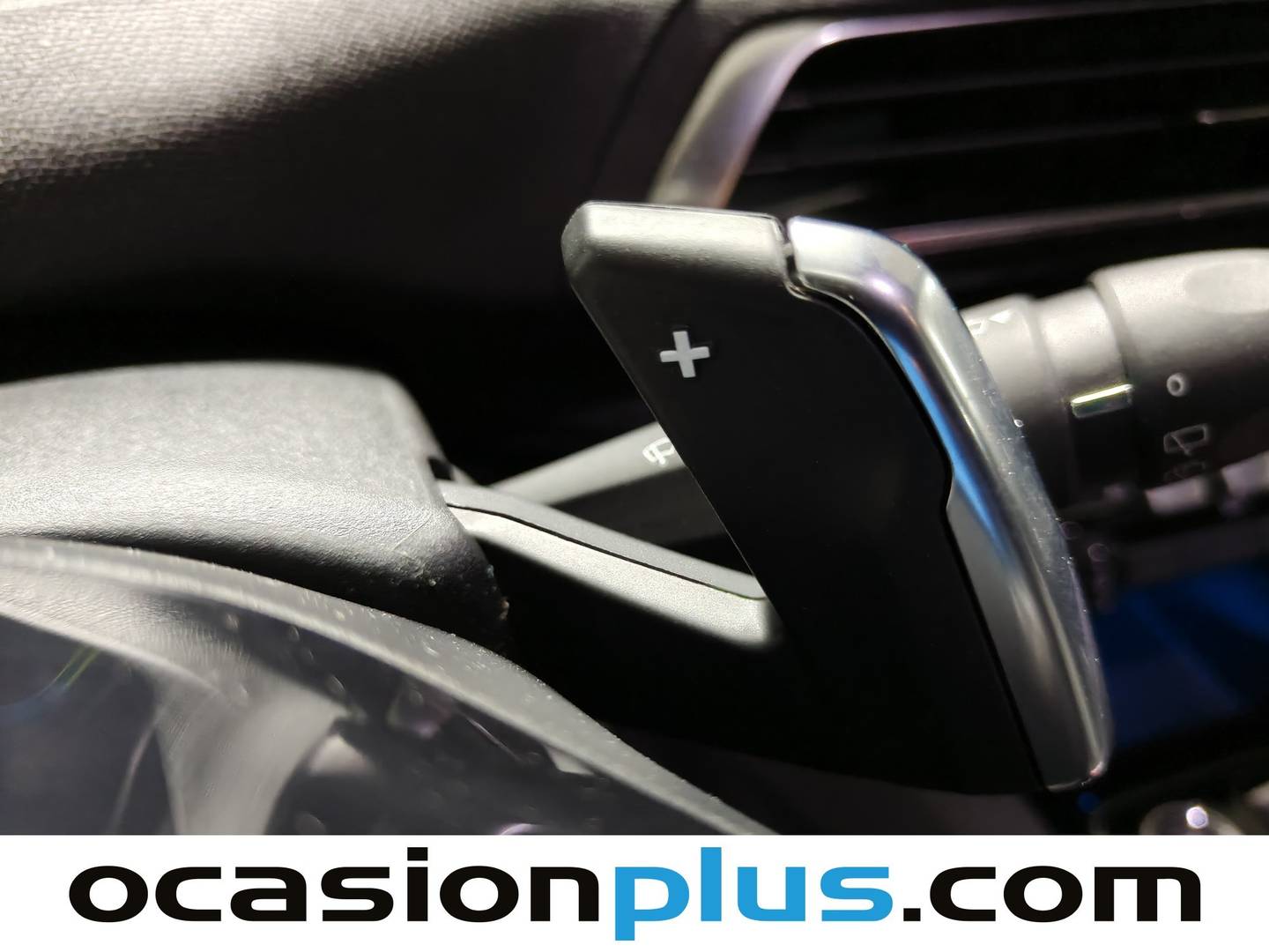 Foto Peugeot 3008 Hybrid Peugeot 3008 Hybrid 300 Allure Pack e-EAT8  (300 CV)