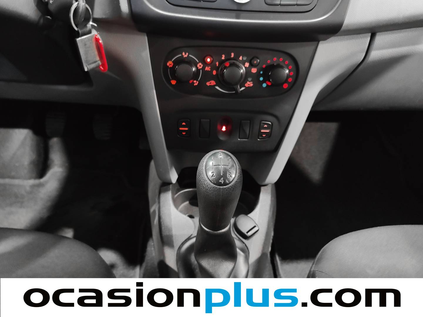 Dacia Sandero Dacia Sandero 1.2 Ambiance (75 CV) de segunda mano