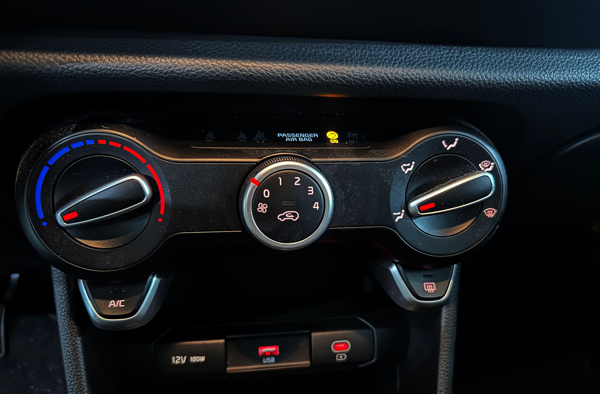 Kia Picanto 1.0 GDi Drive - foto 25