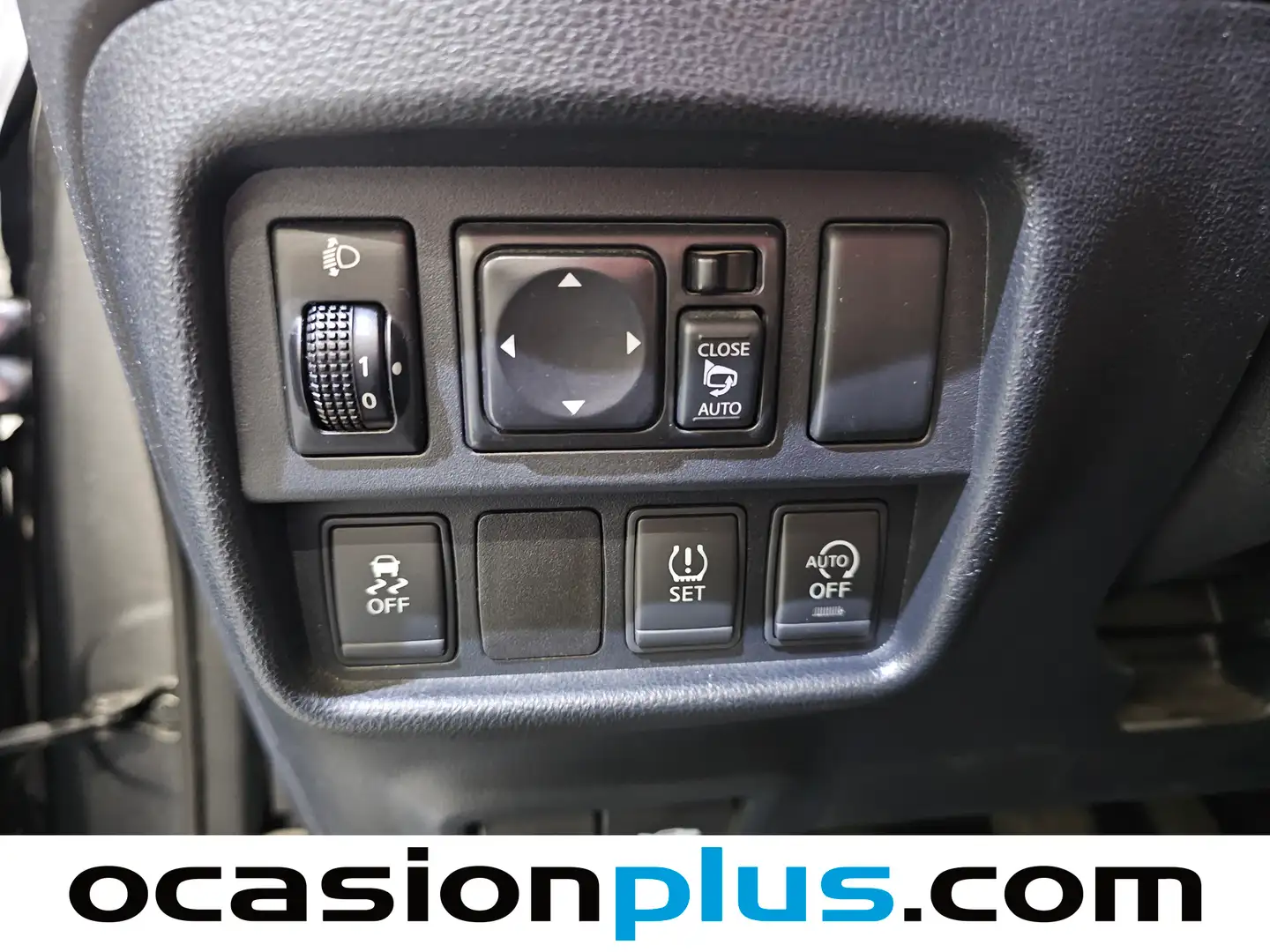 Foto Nissan JUKE Nissan Juke 1.2 DIG-T N-Connecta 4x2 (115 CV)