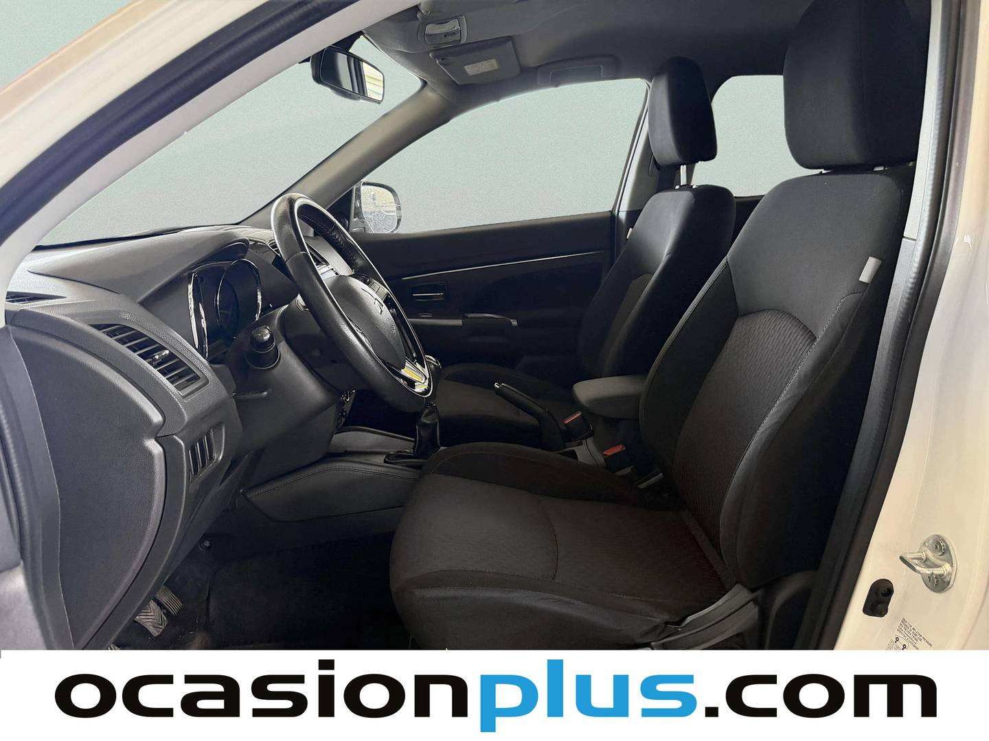 Foto asientos delanteros Mitsubishi ASX Mitsubishi ASX 160 MPI Motion (117 CV)