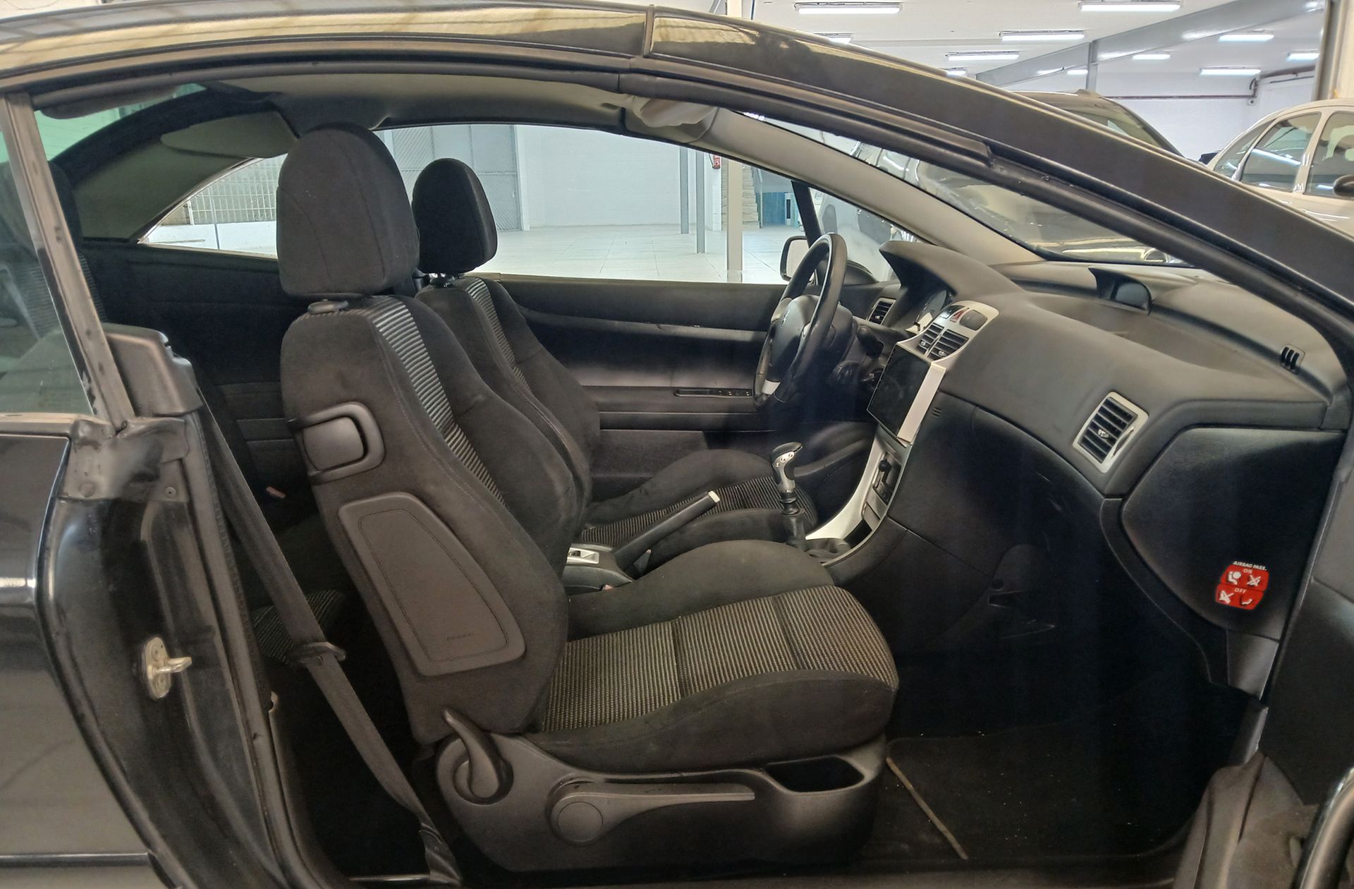 Peugeot 307 CC 2.0 HDi cabrio - foto 14