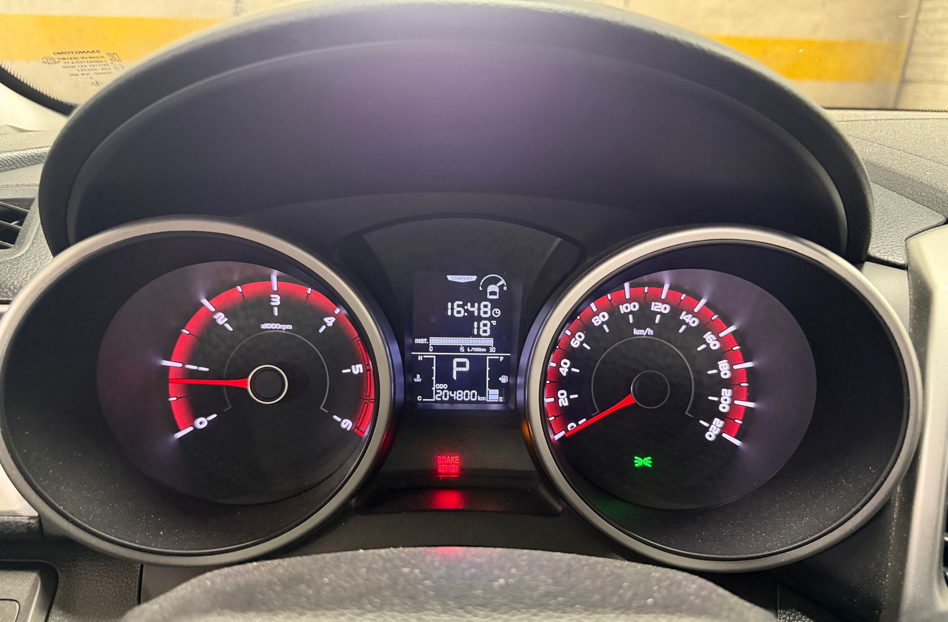 SsangYong Tivoli 1.6 D16T Limited 4x2 - foto 20