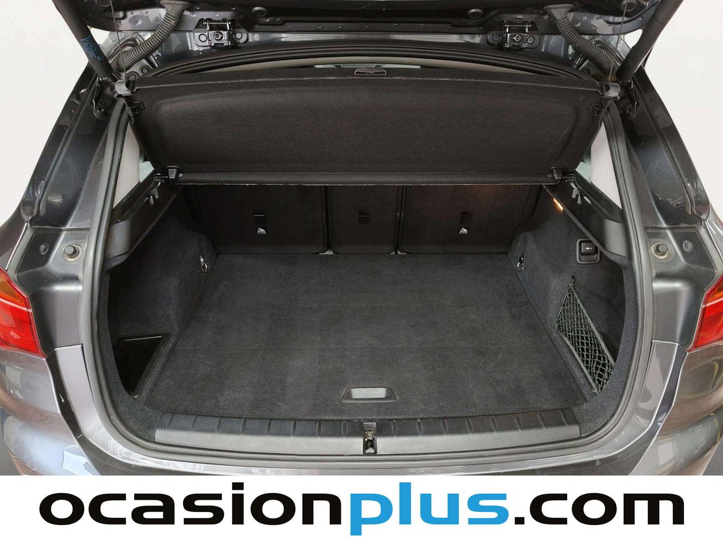 Fotos maletero BMW X1 BMW X1 sDrive18d (150 CV)