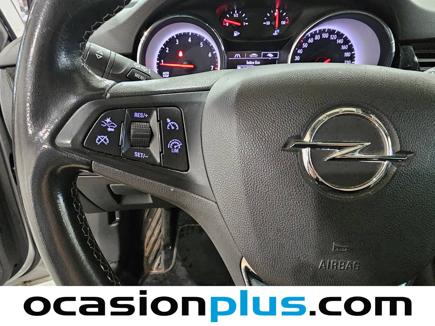 Foto Opel Astra Opel Astra 1.2 Turbo SHR Business Elegance (145 CV)