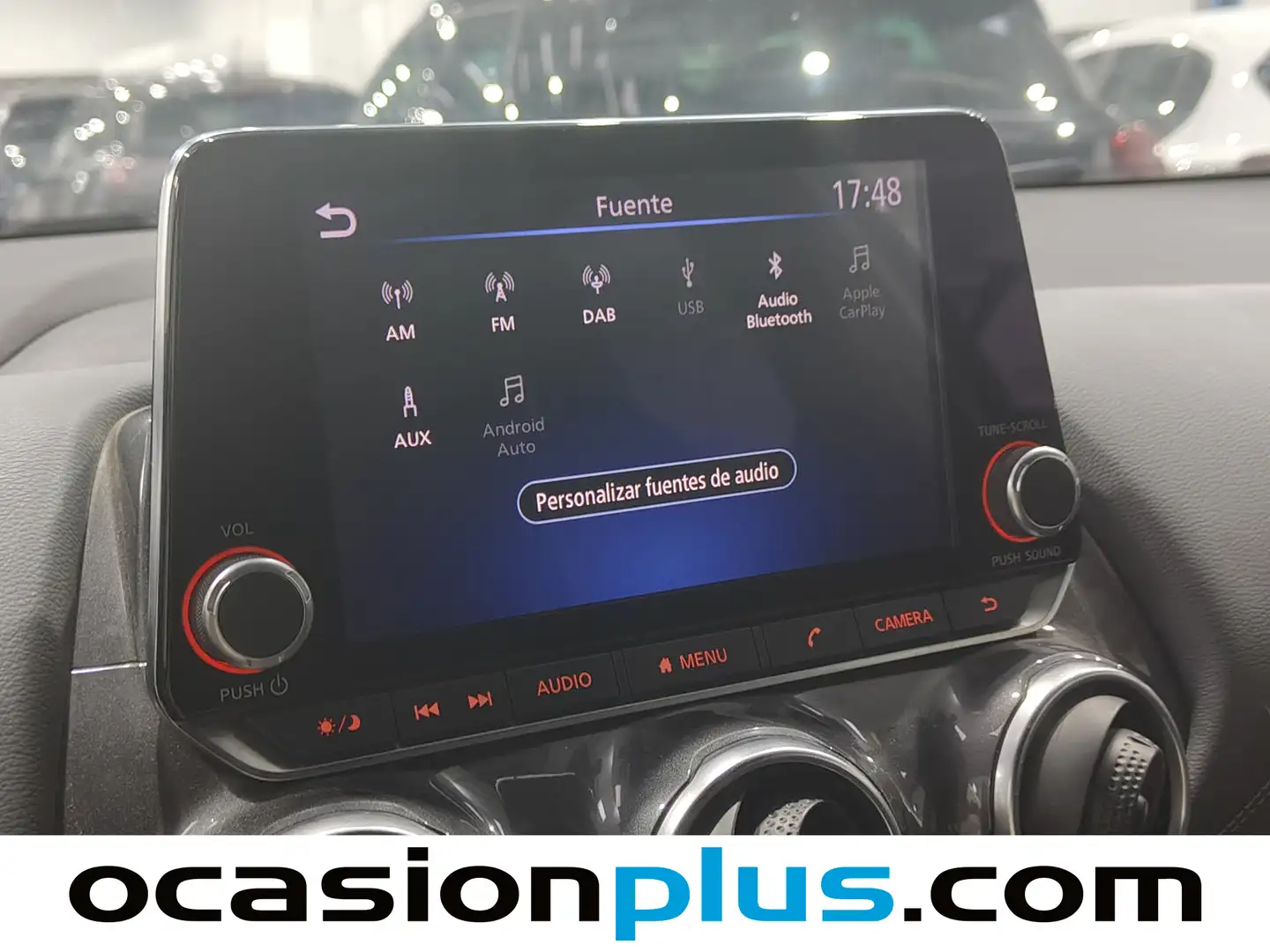 Foto Nissan JUKE Nissan Juke DIG-T N-Connecta 4x2 (117 CV)