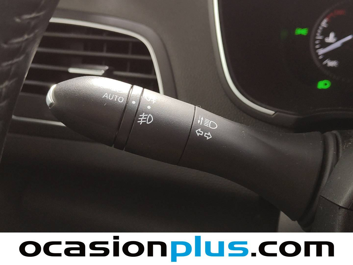 Equipamiento del Renault Mégane Renault Megane Limited TCe (115 CV)