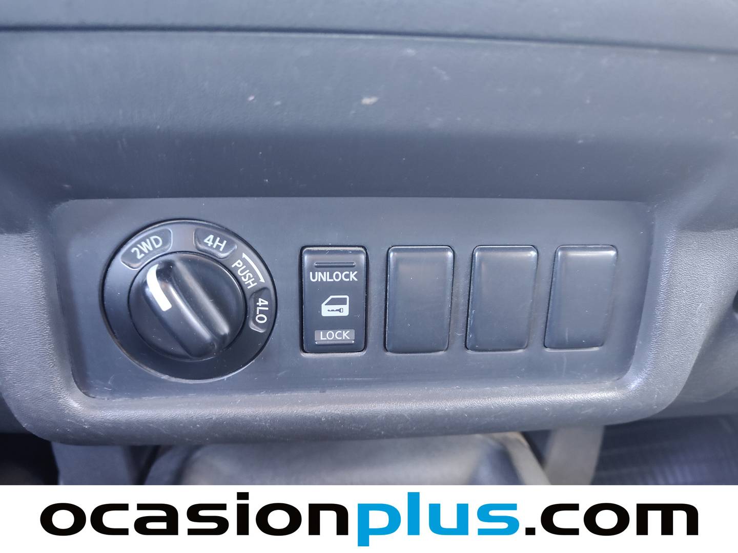 Foto Nissan Navara Nissan Navara 2.5 dCi 4X4 Doble Cabina LE Sport Edition (171 CV)