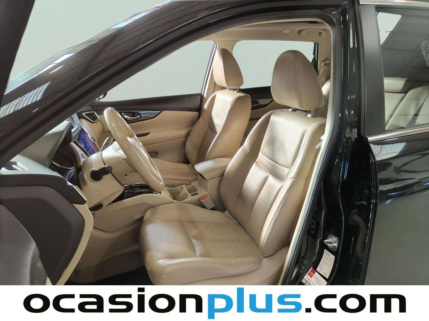 Foto asientos delanteros Nissan X-TRAIL Nissan X-Trail 1.6 dCi Tekna Xtronic (130 CV)