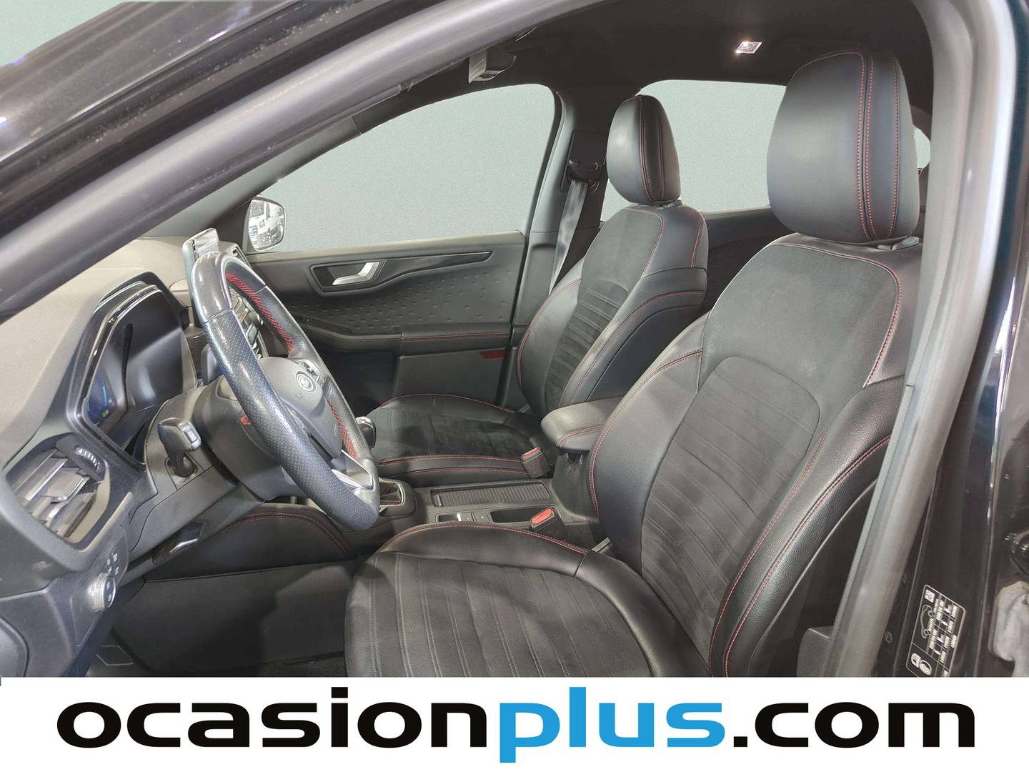 Foto asientos delanteros Ford Kuga Ford Kuga 1.5 EcoBoost ST-Line X 4x2 (150 CV)