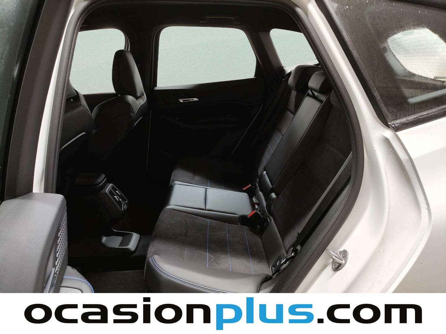 Foto BMW Serie 2 Active Tourer BMW Serie 2 225e xDrive Active Tourer (245 CV)  Pack M