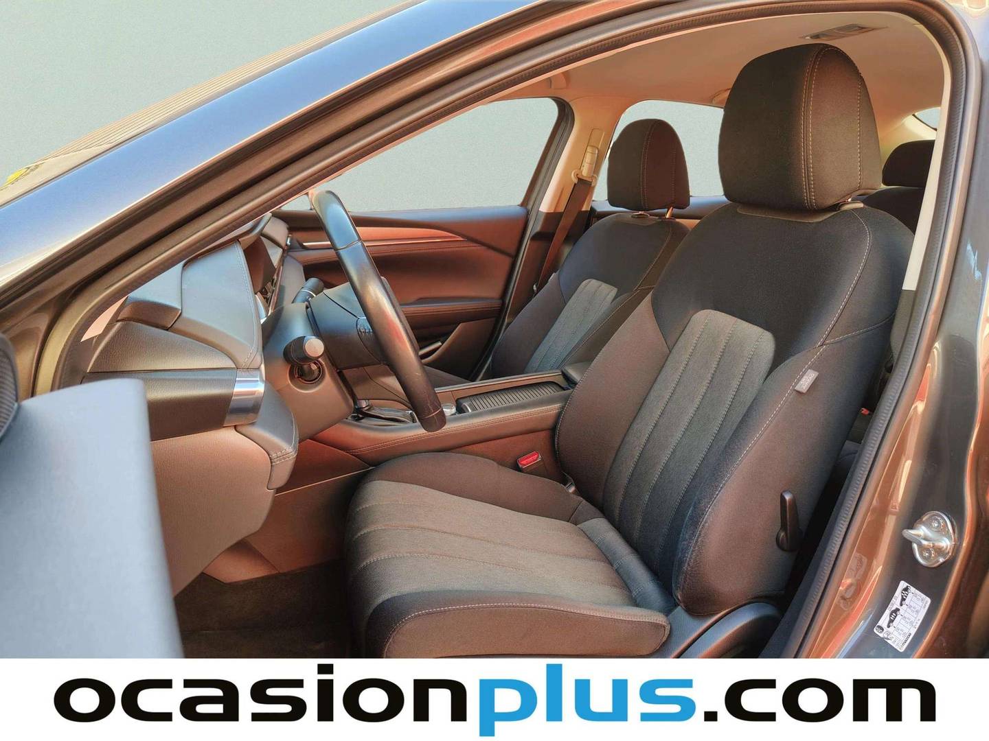 Foto asientos delanteros Mazda Mazda6 Mazda Mazda 6 2.0 SKYACTIVE-G Evolution (145 CV)