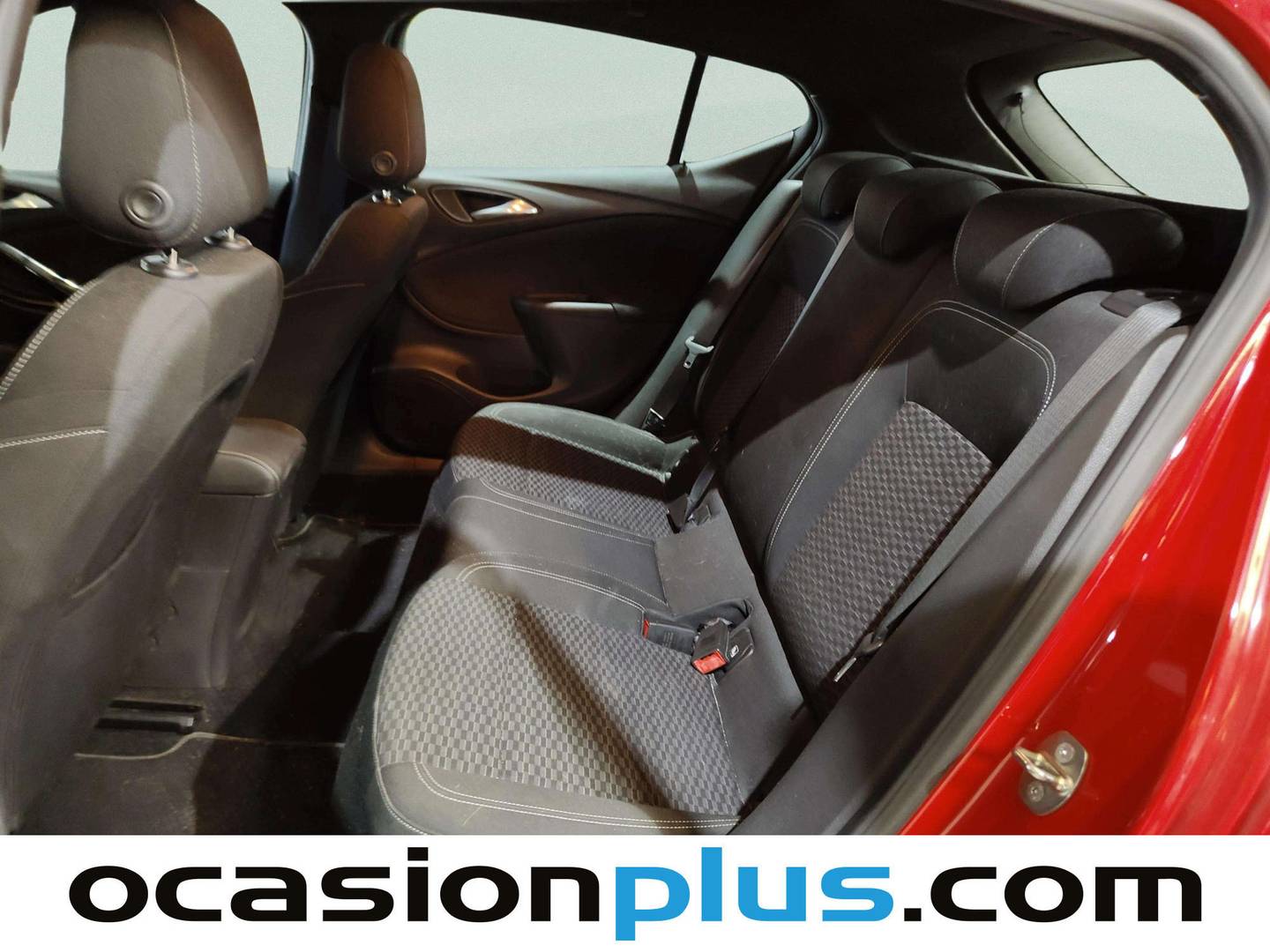 Foto asientos traseros Opel Astra Opel Astra 1.4 Turbo S&S Dynamic (125 CV)