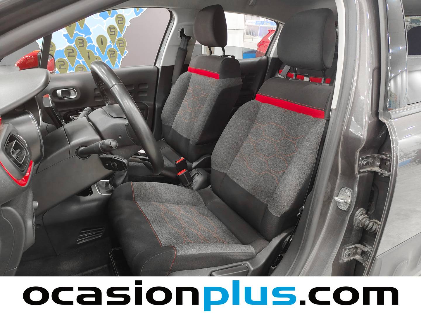 Foto asientos delanteros Citroën C3 Citroën C3 PureTech 82 Shine (82 CV)