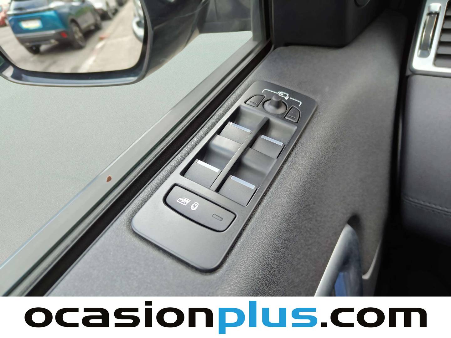 Foto Land Rover Discovery Sport Land Rover Discovery Sport Sport 2.0L TD4 SE 4x4 (150 CV) 7 Plazas