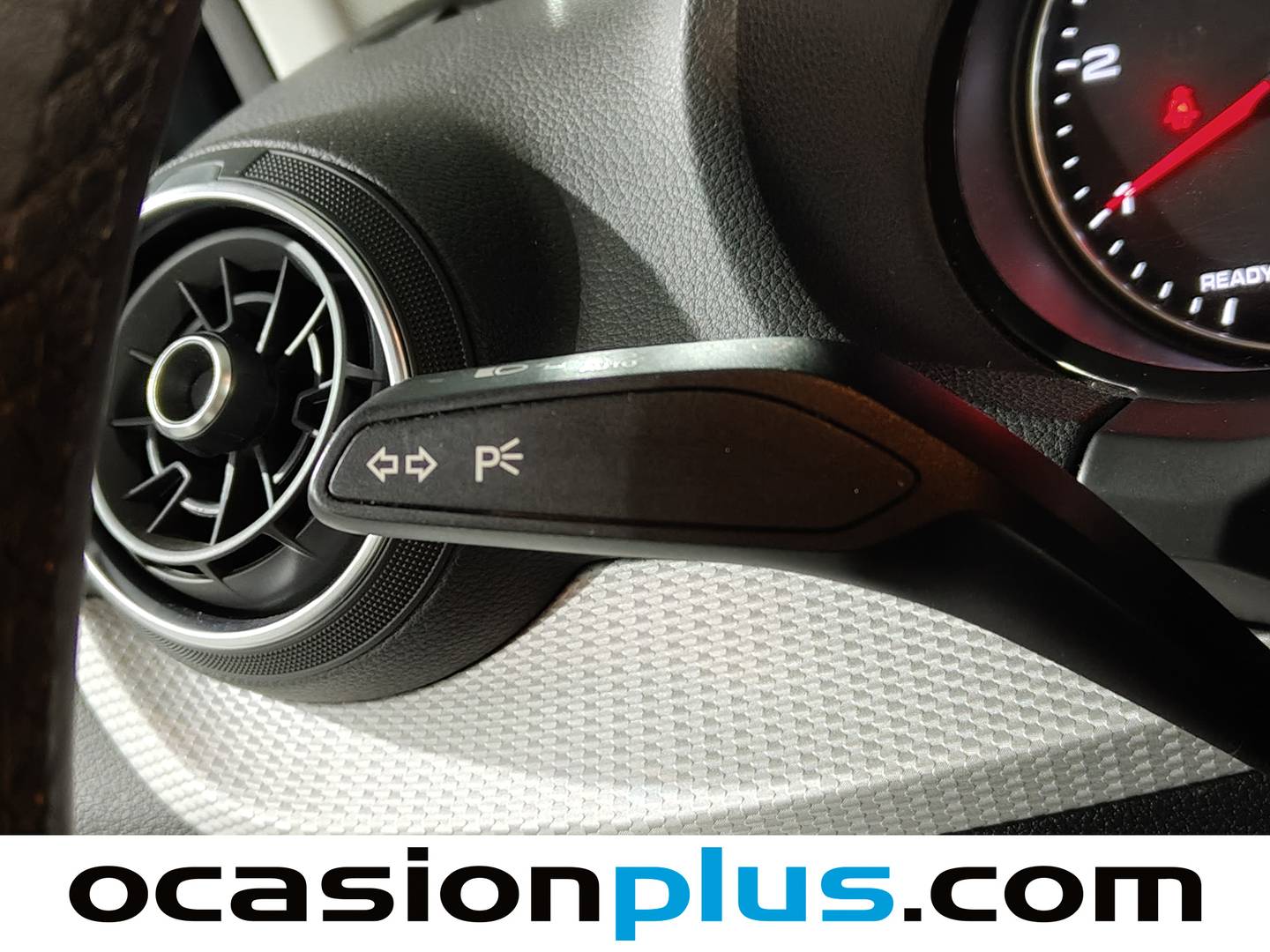 Foto Audi Q2 Audi Q2 Advanced 30 TDI (116 CV)