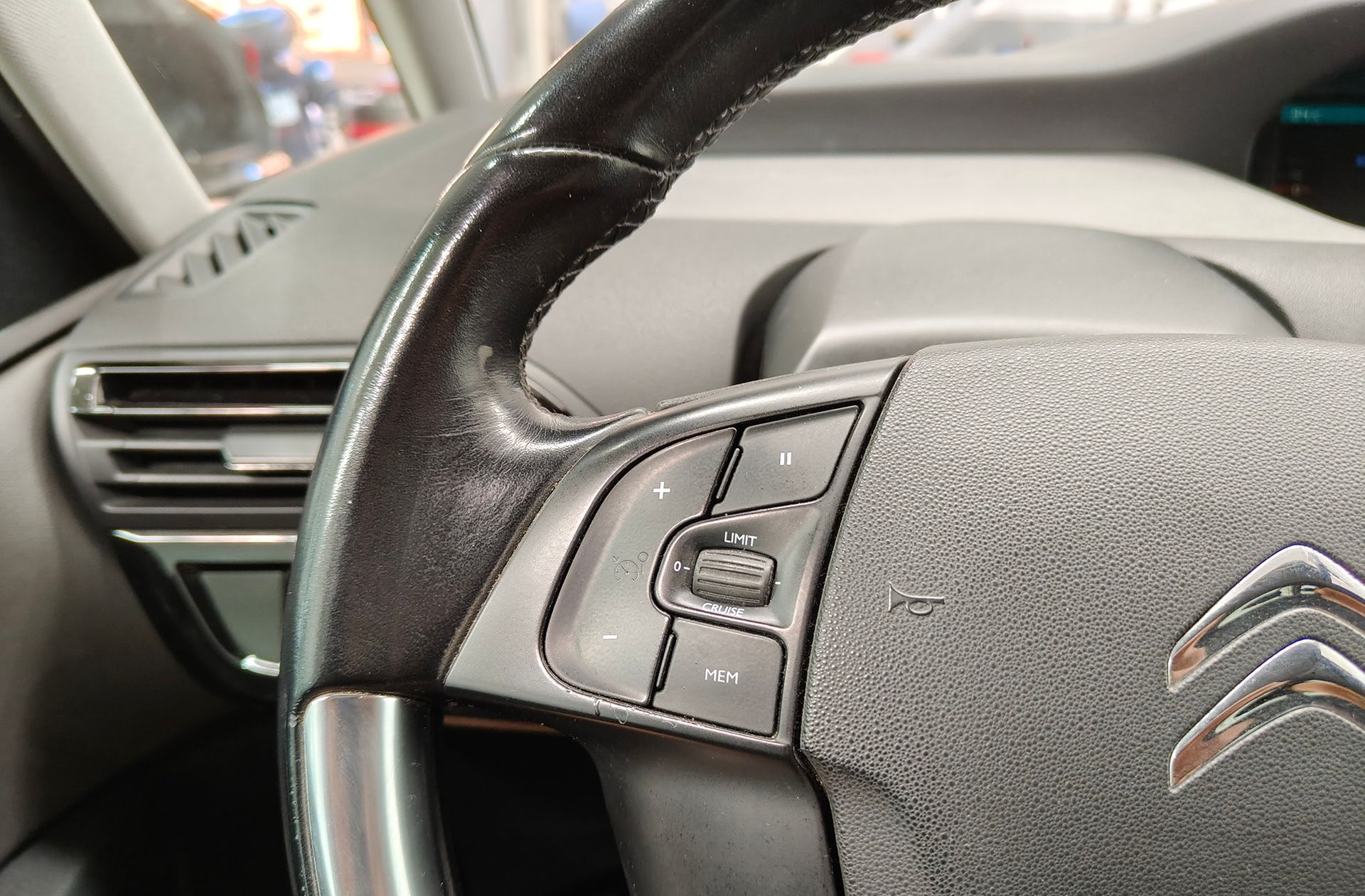 Citroën C4 Grand Picasso PureTech 130 Feel 7 plazas - foto 31