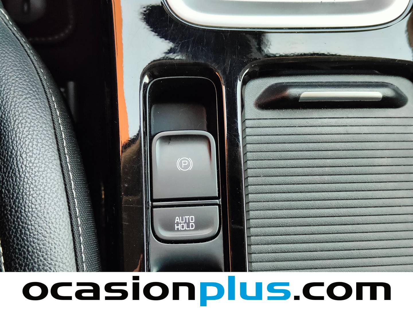 Foto KIA XCeed Kia XCeed 1.6 MHEV Tech DCT (136 CV)