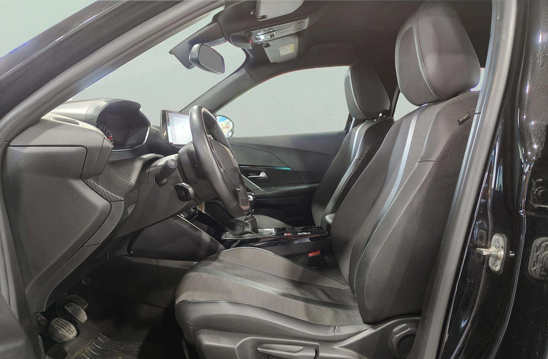 Peugeot 2008 PureTech 100 Allure - foto 11