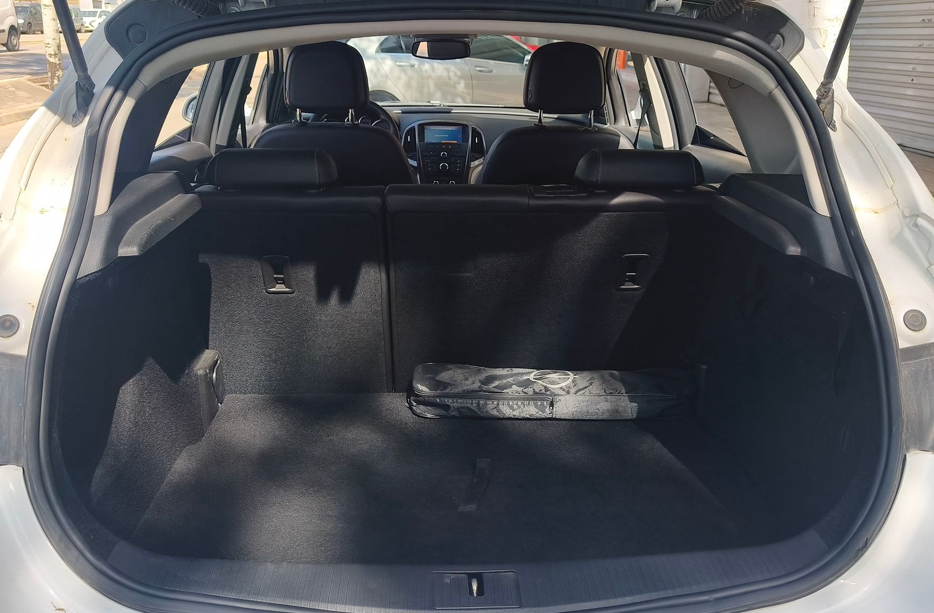 Opel Astra 1.7 CDTI Excellence - foto 15