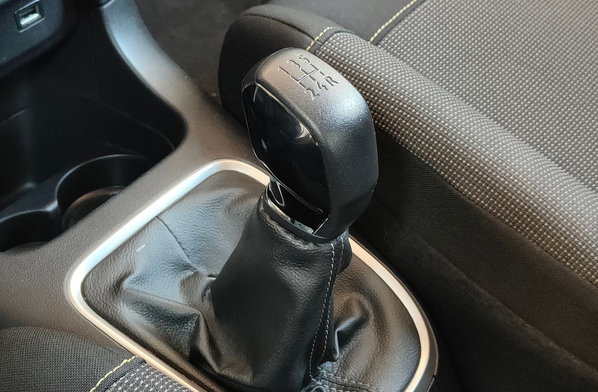 Citroën C3 PureTech 83 Max - foto 5