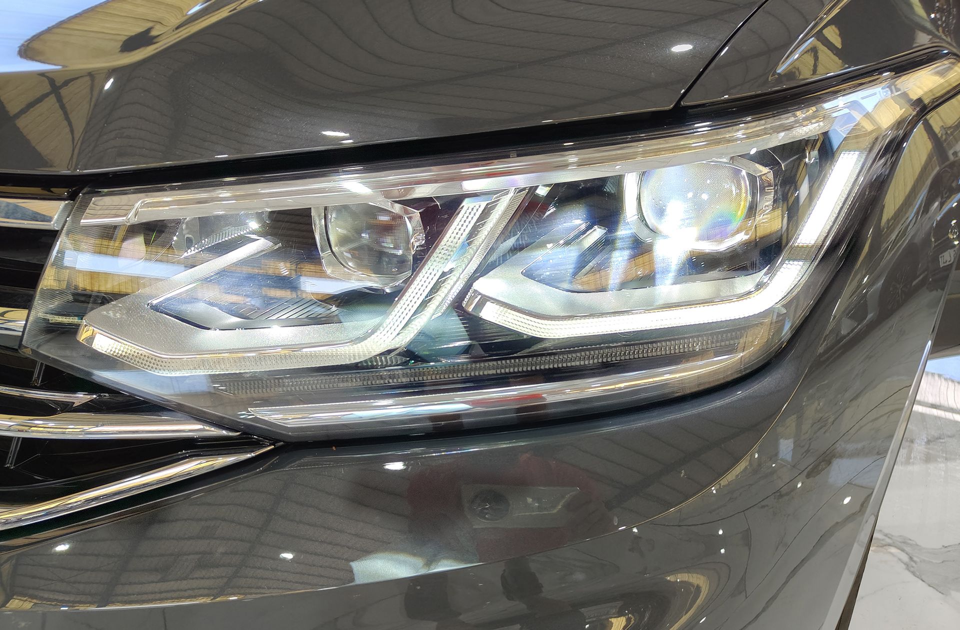 Volkswagen Tiguan Urban Sport 1.5 TSI - foto 14