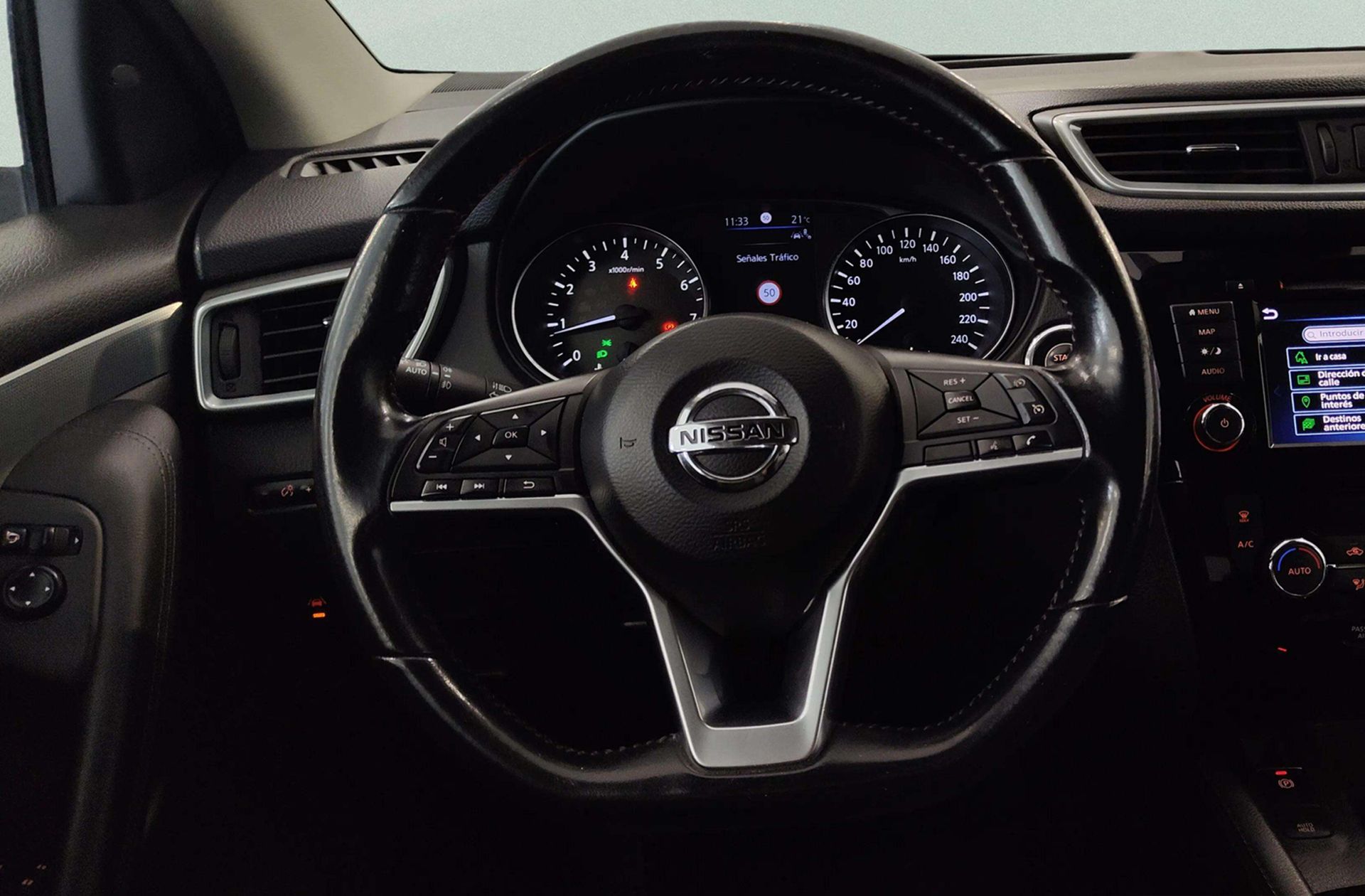 Nissan Qashqai DIG-T 140 Tekna 4x2 - foto 23
