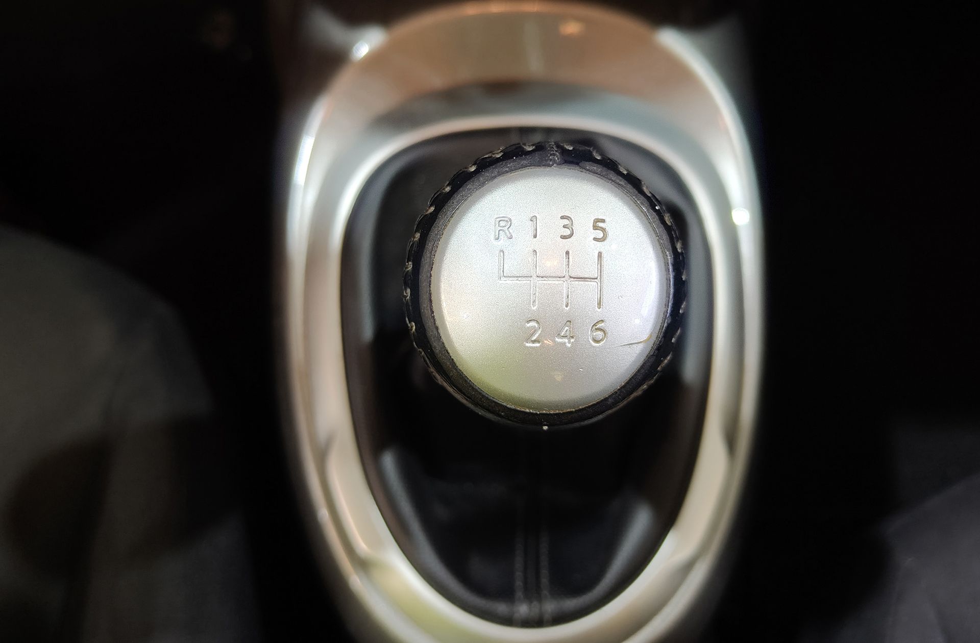 Nissan Juke 1.2 DIG-T Acenta 4x2 - foto 5