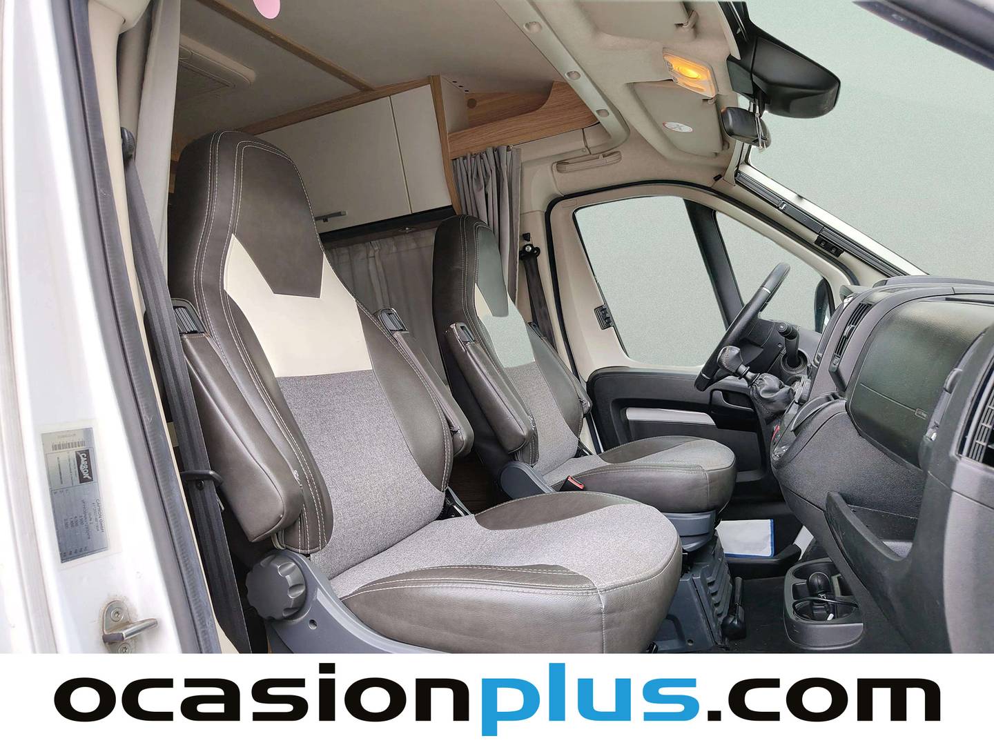 Foto asientos traseros Capron Sunlight V66 Capron Sunlight V66 V66 (140 CV) 4 Plazas