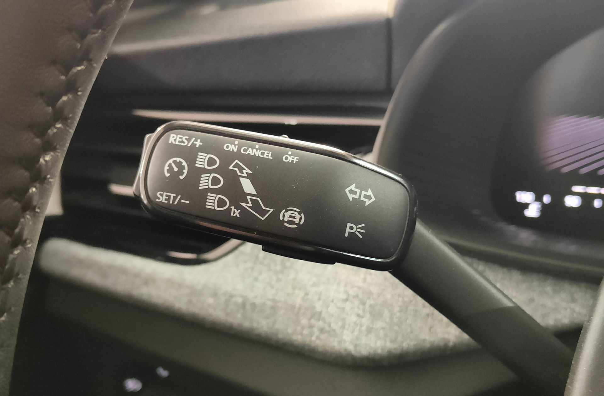 Škoda Scala 1.0 TSI Selection DSG - foto 26