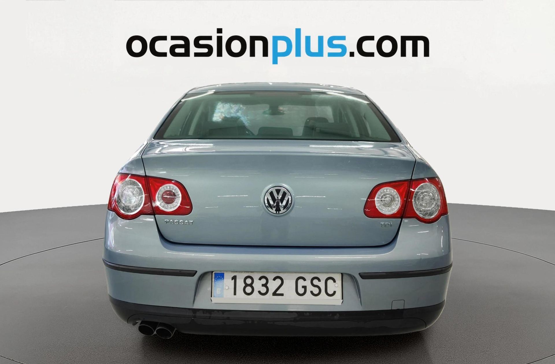Volkswagen Passat 2.0 TDI DPF Edition Plus - foto 11