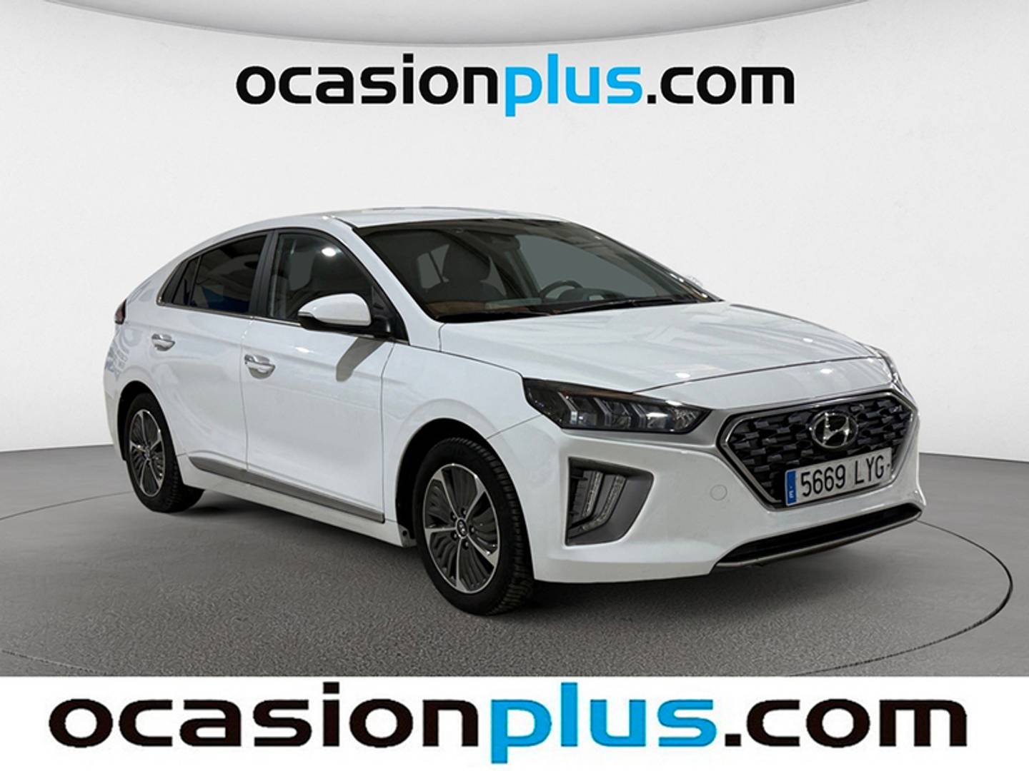 Foto Hyundai IONIQ Hyundai Ioniq 1.6 GDI PHEV Tecno DCT (141 CV)