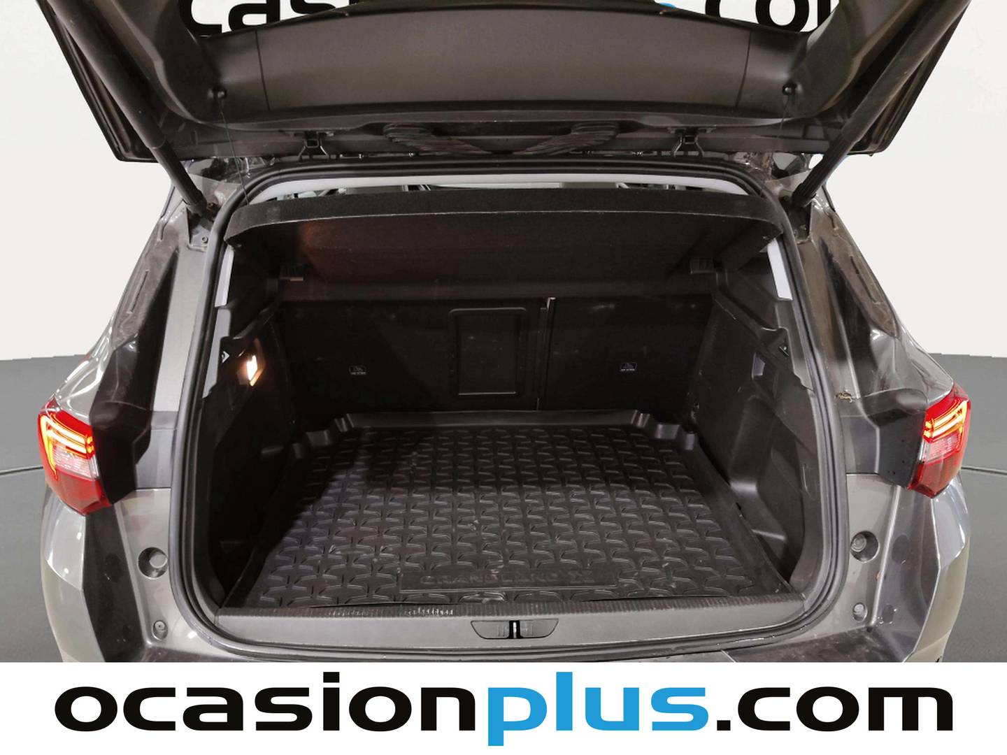 Fotos maletero Opel Grandland X Opel Grandland X 1.2 Turbo Ultimate  (130 CV)