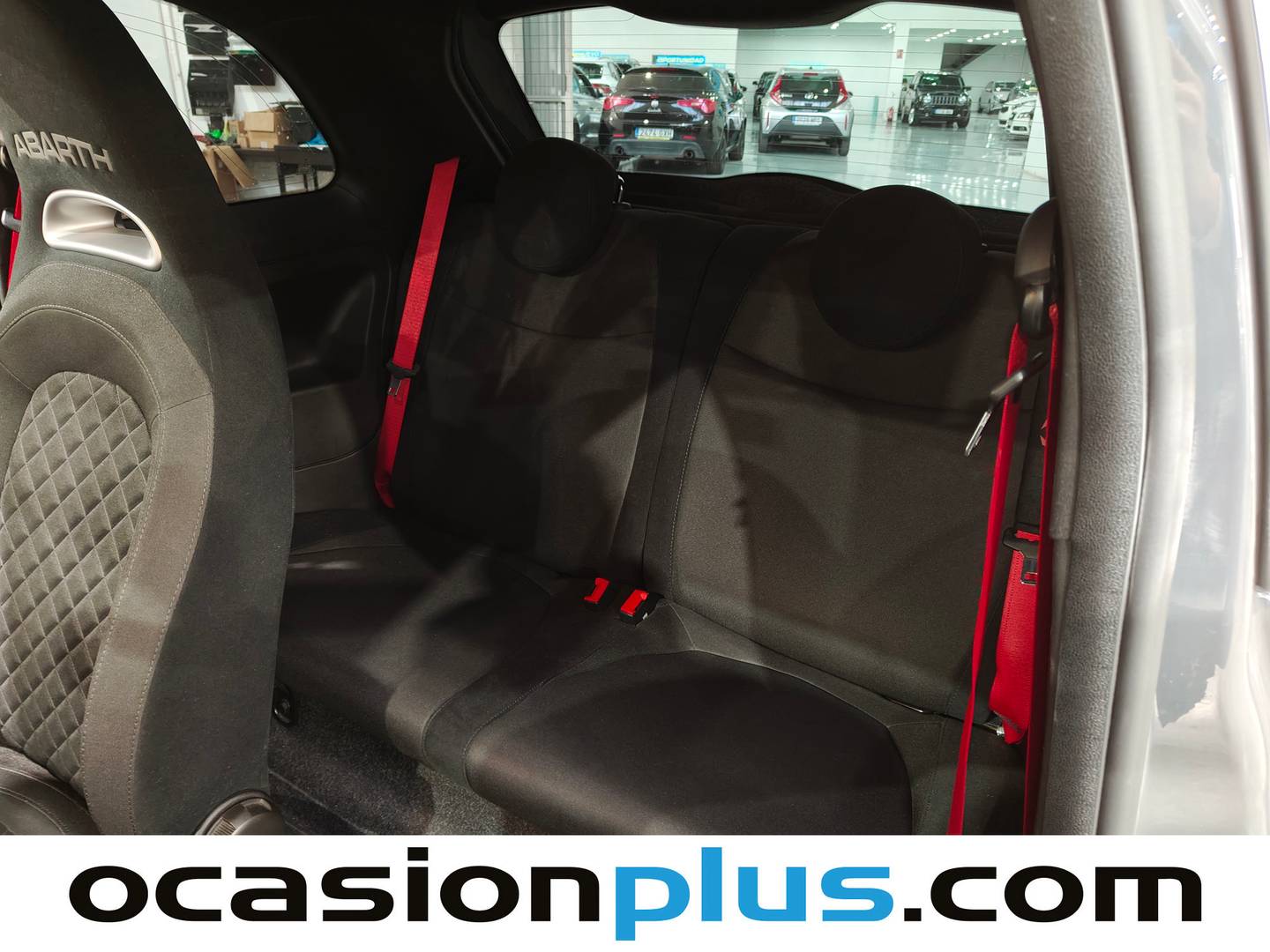 Foto asientos traseros Abarth 500 Abarth 500 1.4 16v T-Jet 595  (145 CV)